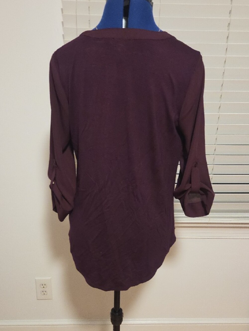 Women’s V-Neck Zip Blouse - Plum - Picture 5 of 6